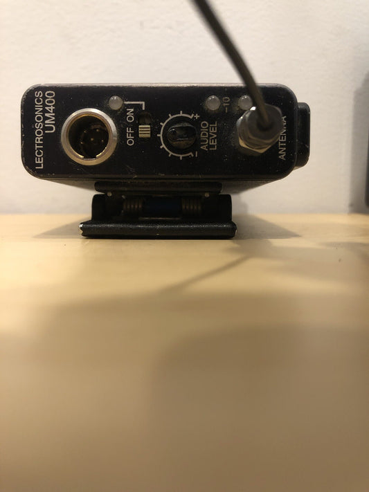 Lectrosonics UM400a Digital Hybrid UHF Belt Pack Transmitter - Block 26