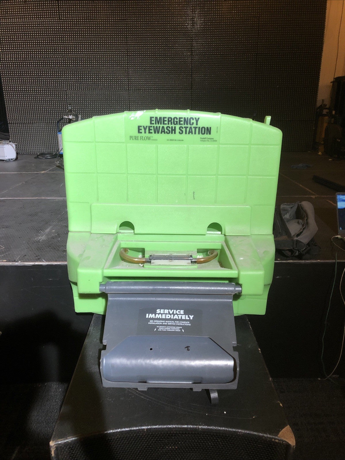 Fendall Pure Flow 1000 Emergency Eyewash Station