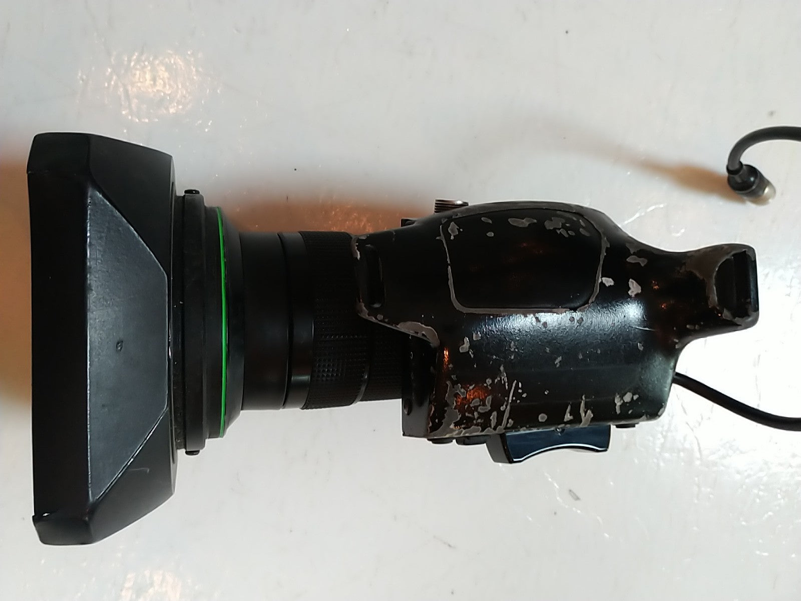 Canon j8x6 B4 IRS sx12 broadcast wide angle. Zoom TV 6–48 mm, ouverture 1:1.7). 