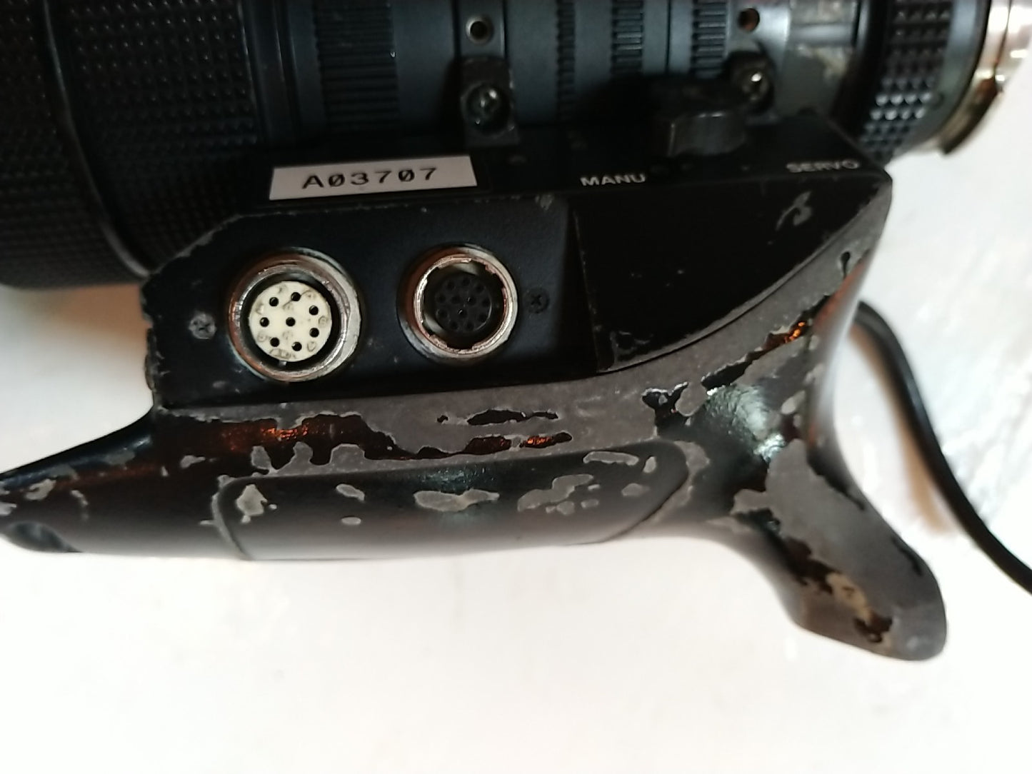 Canon j8x6 B4 IRS sx12 broadcast wide angle. Zoom TV 6–48 mm, ouverture 1:1.7). 