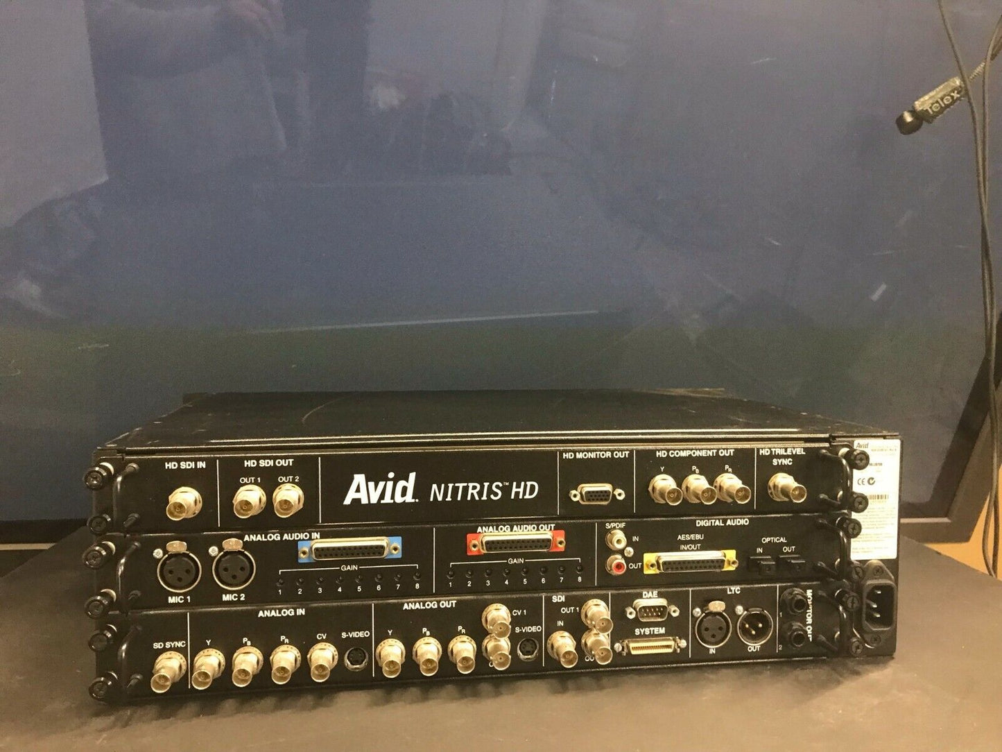 AVID NITRIS  0020-03283-01 HD Card Breakout Box Audio