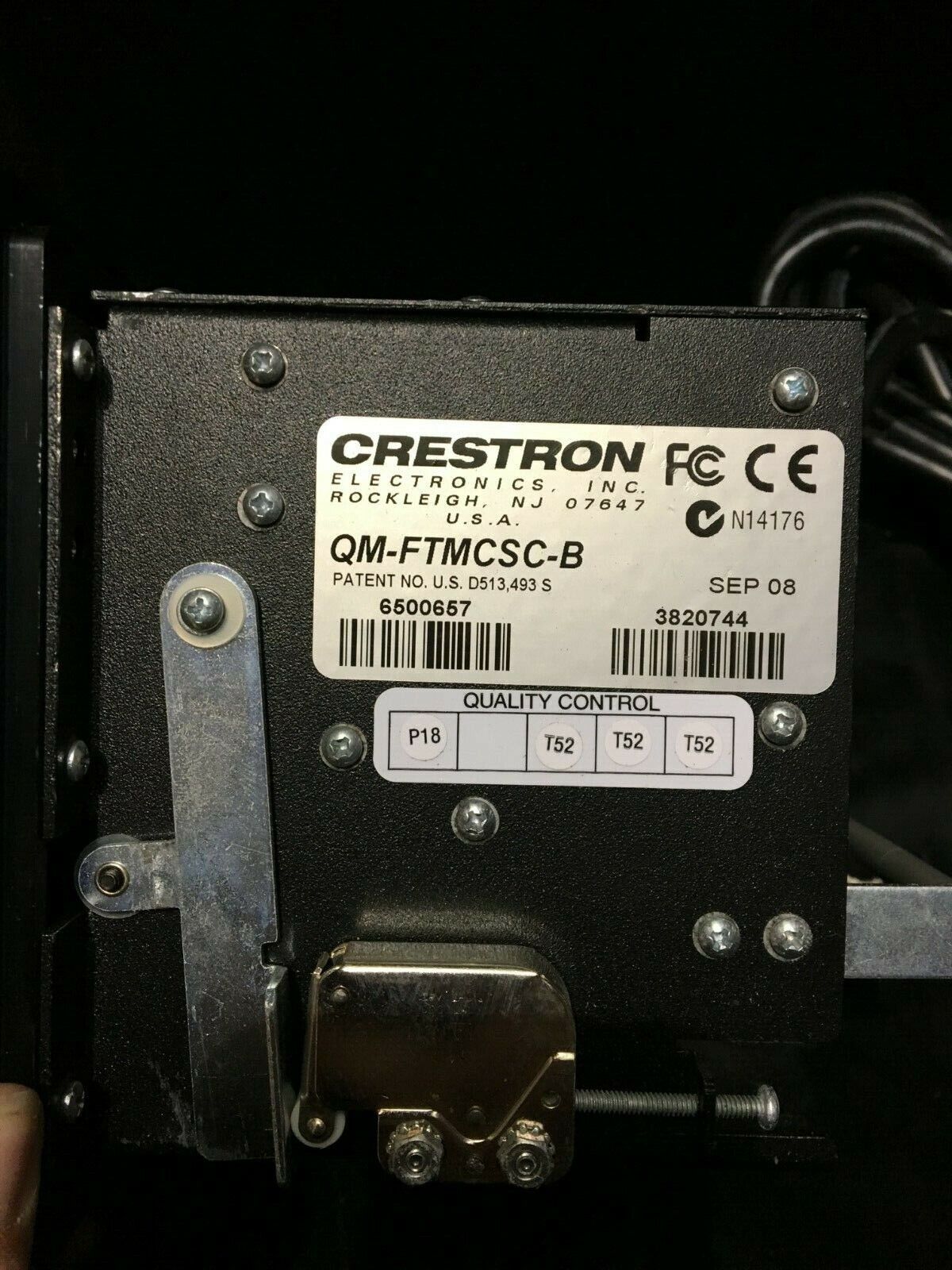 Crestron QM-FTMCSC-B QuickMedia FlipTop