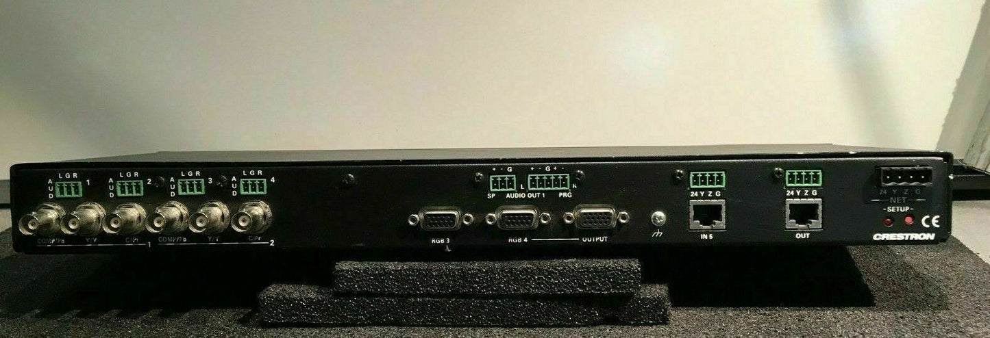 Crestron QUICK Media SWITCH Model QM-MD5X1 Rack Mount