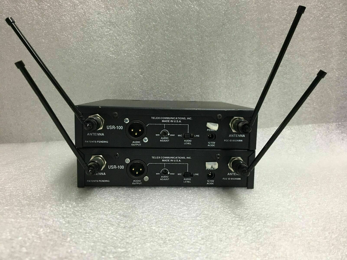 TELEX USR-100 WIRELESS MICROPHONE RECEIVER