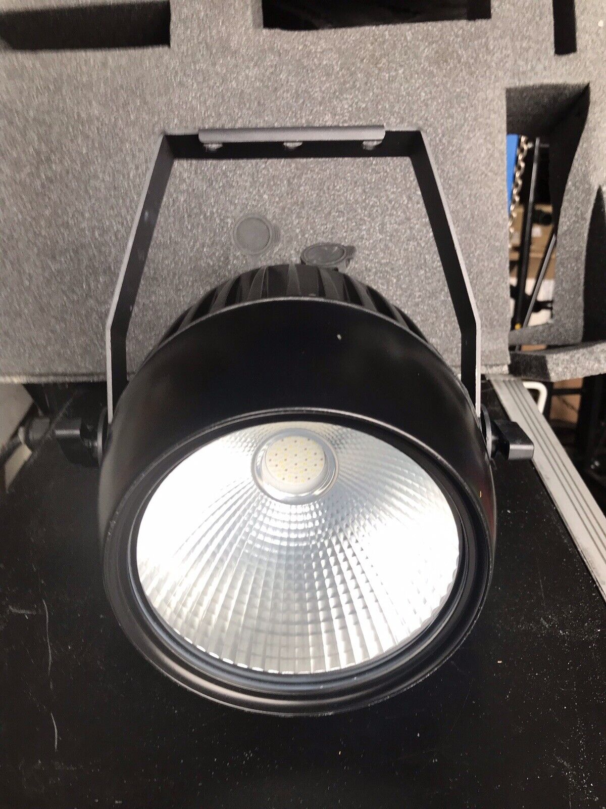 IP65 COB PAR light RGBW 100w